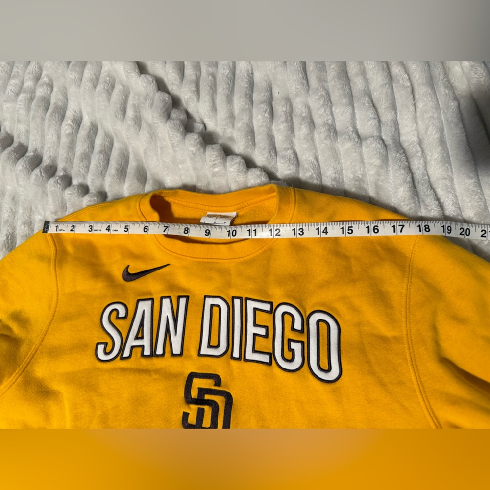 Nike San Diego Padres Crewneck - Picture 6 of 8